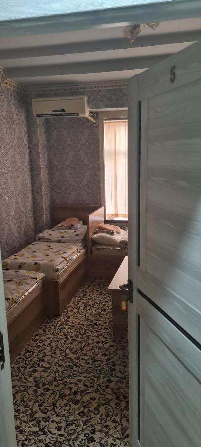 Sheykh Hostel Andizhan Exterior foto